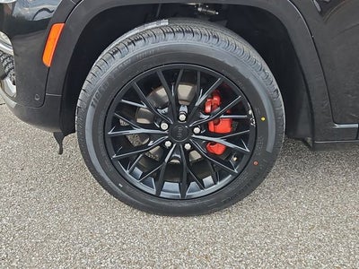 2023 Jeep Grand Cherokee Summit 4x4