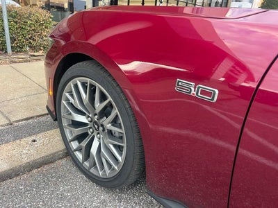 2025 Ford Mustang GT Premium Fastback