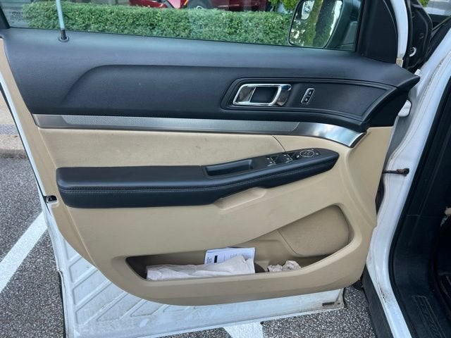 2017 Ford Explorer Base