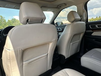 2017 Ford Explorer Platinum