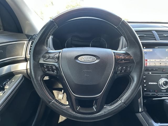2017 Ford Explorer Platinum