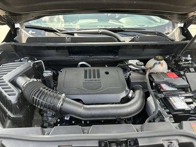 2023 GMC Acadia SLT
