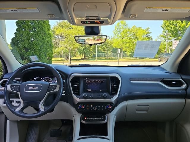 2022 GMC Acadia Denali