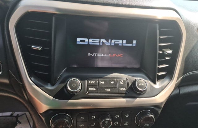 2019 GMC Acadia Denali