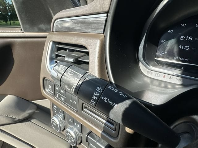 2022 GMC Yukon SLT