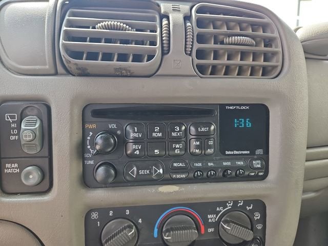 2000 Chevrolet Blazer LS