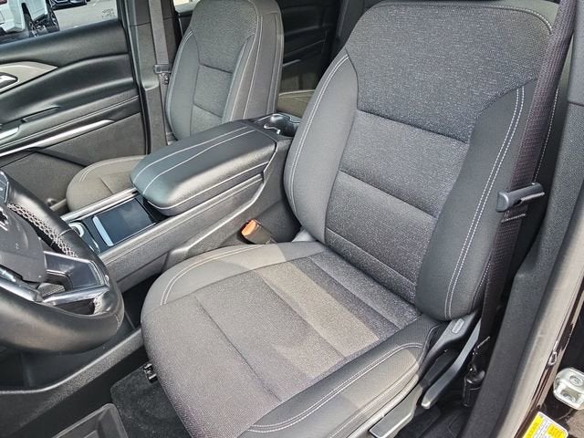 2024 Chevrolet Traverse LS