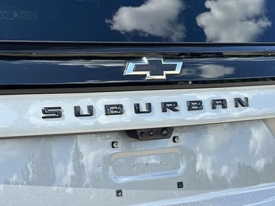 2025 Chevrolet Suburban RST