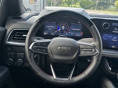 2025 Chevrolet Suburban RST