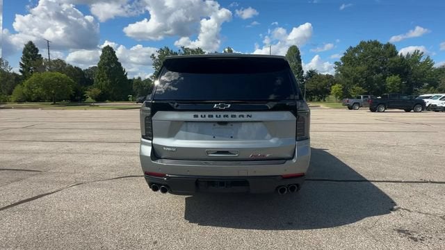 2025 Chevrolet Suburban RST