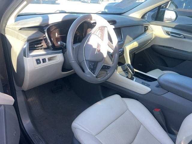 2019 Cadillac XT5 Luxury FWD