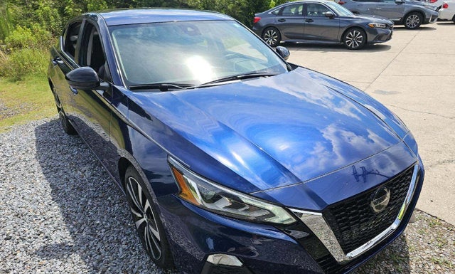 2022 Nissan Altima SR FWD