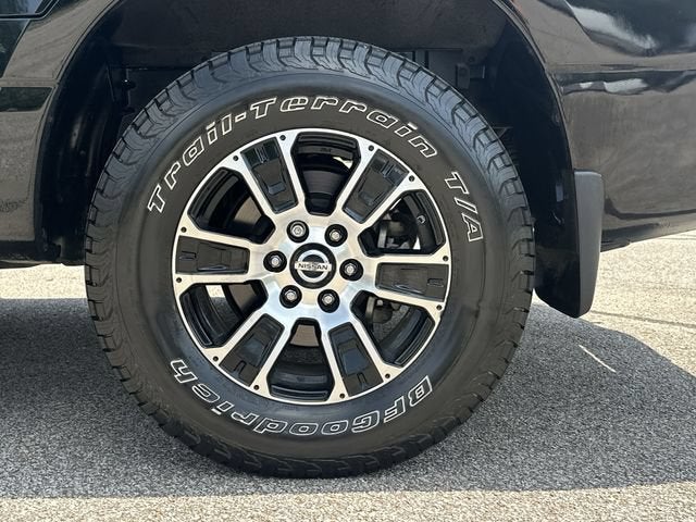 2021 Nissan TITAN Crew Cab SV 4x2