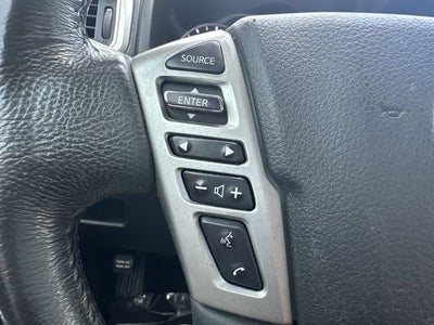 2021 Nissan TITAN Crew Cab SV 4x2
