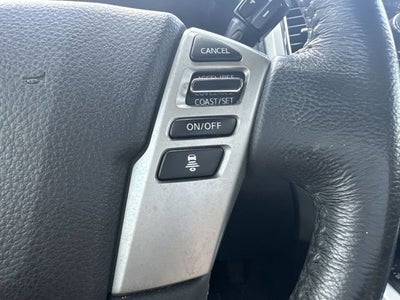 2021 Nissan TITAN Crew Cab SV 4x2