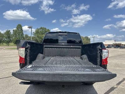 2021 Nissan TITAN Crew Cab SV 4x2