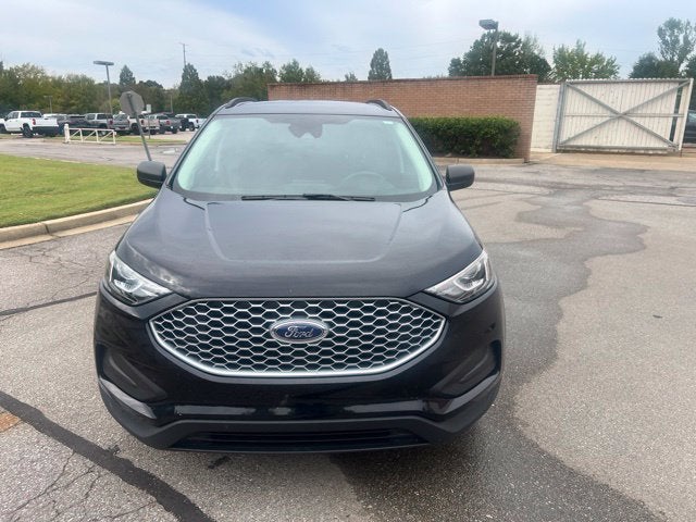 2023 Ford Edge SE