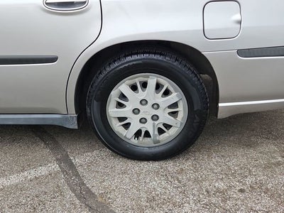 2005 Chevrolet Impala Base