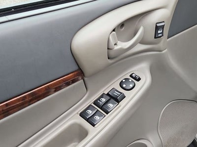 2005 Chevrolet Impala Base