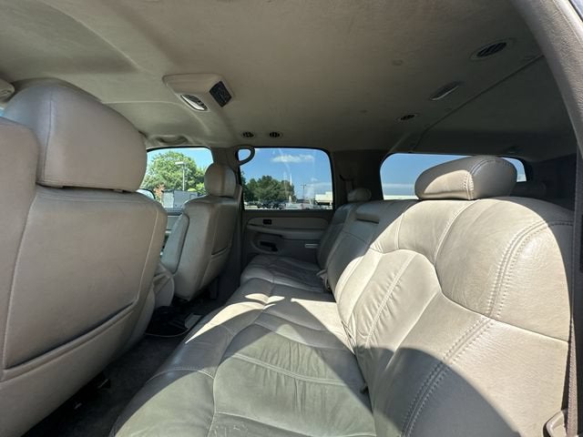 2001 Chevrolet Suburban LS