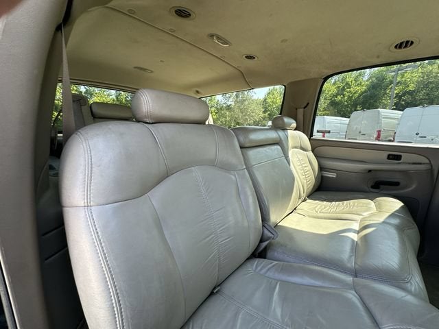 2001 Chevrolet Suburban LS