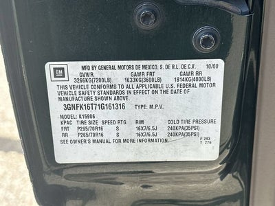 2001 Chevrolet Suburban LS