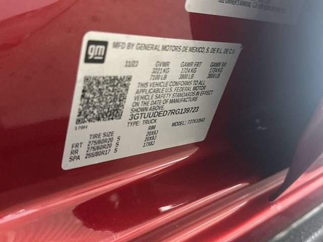 2024 GMC Sierra 1500 SLT