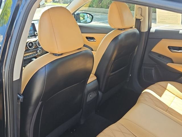 2022 Nissan Sentra SV Xtronic CVT