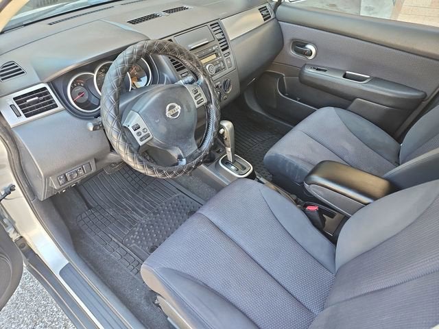 2008 Nissan Versa 1.8 SL
