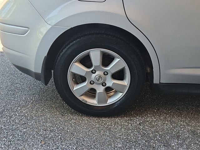 2008 Nissan Versa 1.8 SL