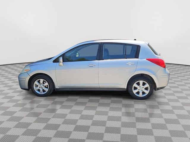 2008 Nissan Versa 1.8 SL