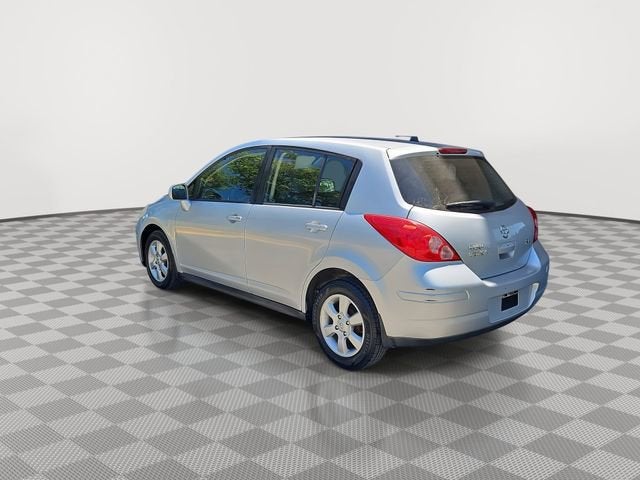2008 Nissan Versa 1.8 SL