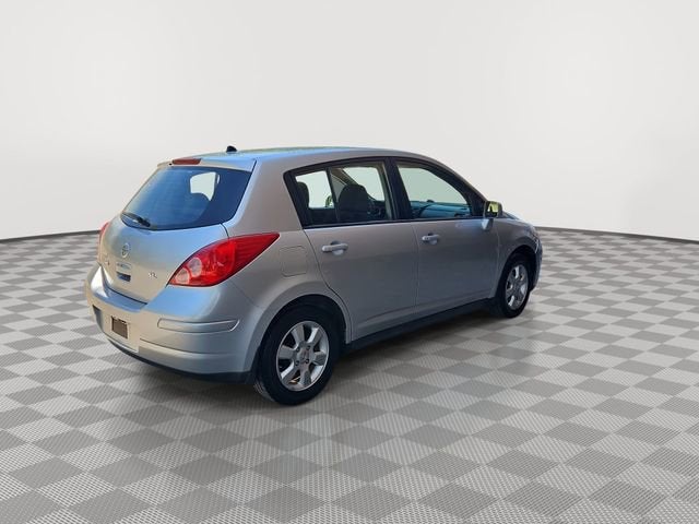 2008 Nissan Versa 1.8 SL
