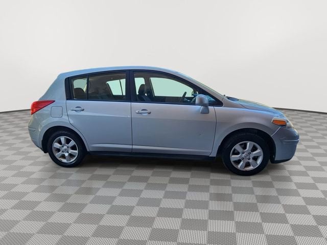 2008 Nissan Versa 1.8 SL