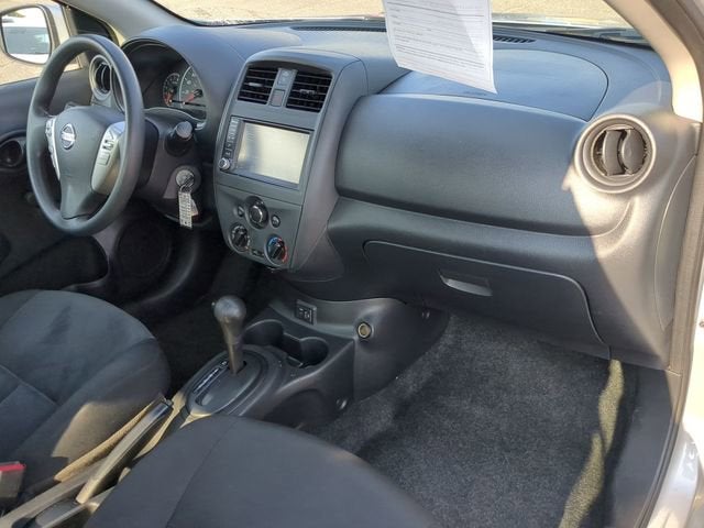 2019 Nissan Versa Sedan S Plus