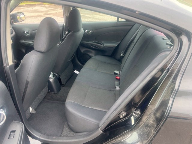 2013 Nissan Versa 1.6 SL