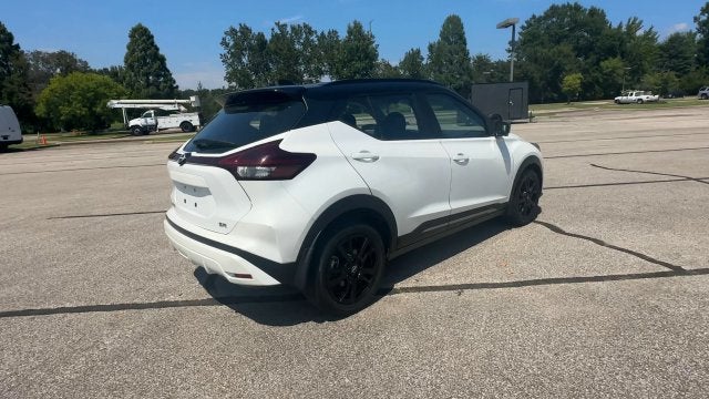 2022 Nissan Kicks SR Xtronic CVT