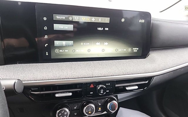 2025 Nissan Kicks SV Intelligent AWD