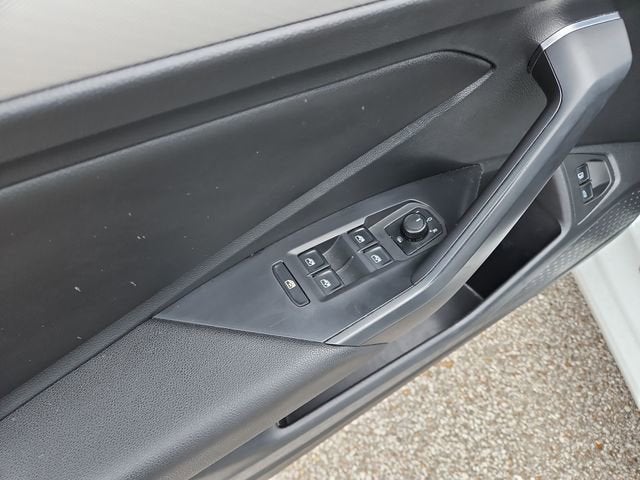 2020 Volkswagen Jetta 1.4T R-Line