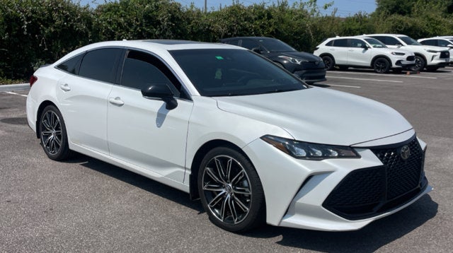 2019 Toyota Avalon XLE