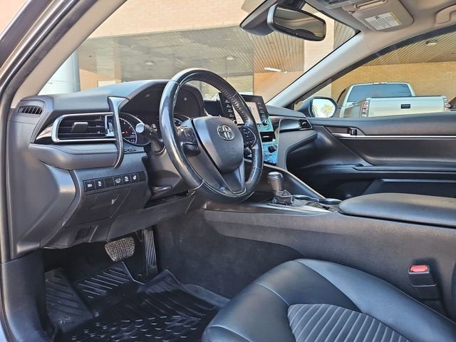 2022 Toyota Camry SE AWD