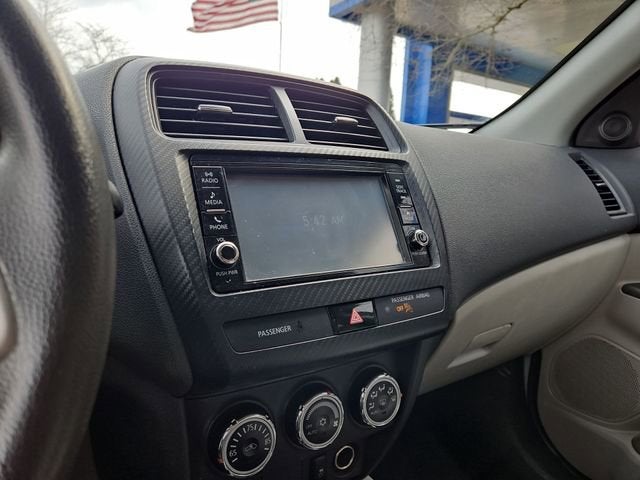 2019 Mitsubishi Outlander Sport ES 2.0