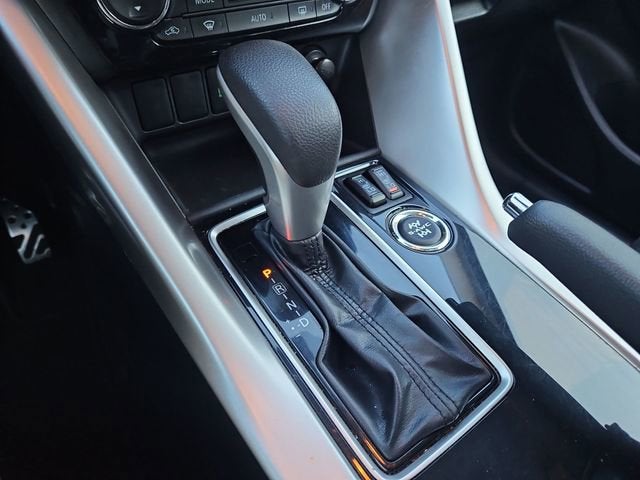 2022 Mitsubishi Eclipse Cross LE