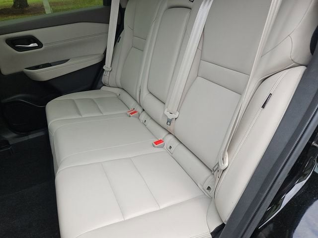2023 Nissan Rogue SL FWD
