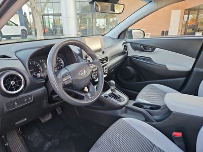 2022 Hyundai Kona SE