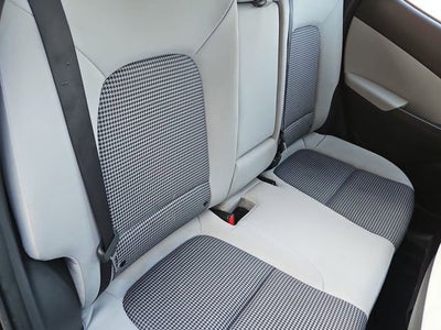 2022 Hyundai Kona SE