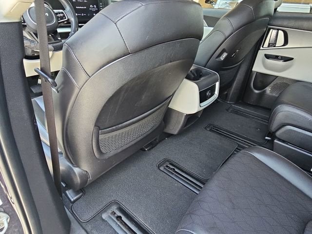 2022 Kia Carnival MPV LX Seat Package