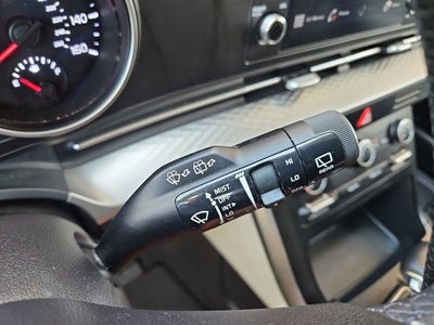 2022 Kia Carnival MPV LX Seat Package