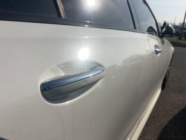 2023 Mercedes-Benz C 300 Sedan