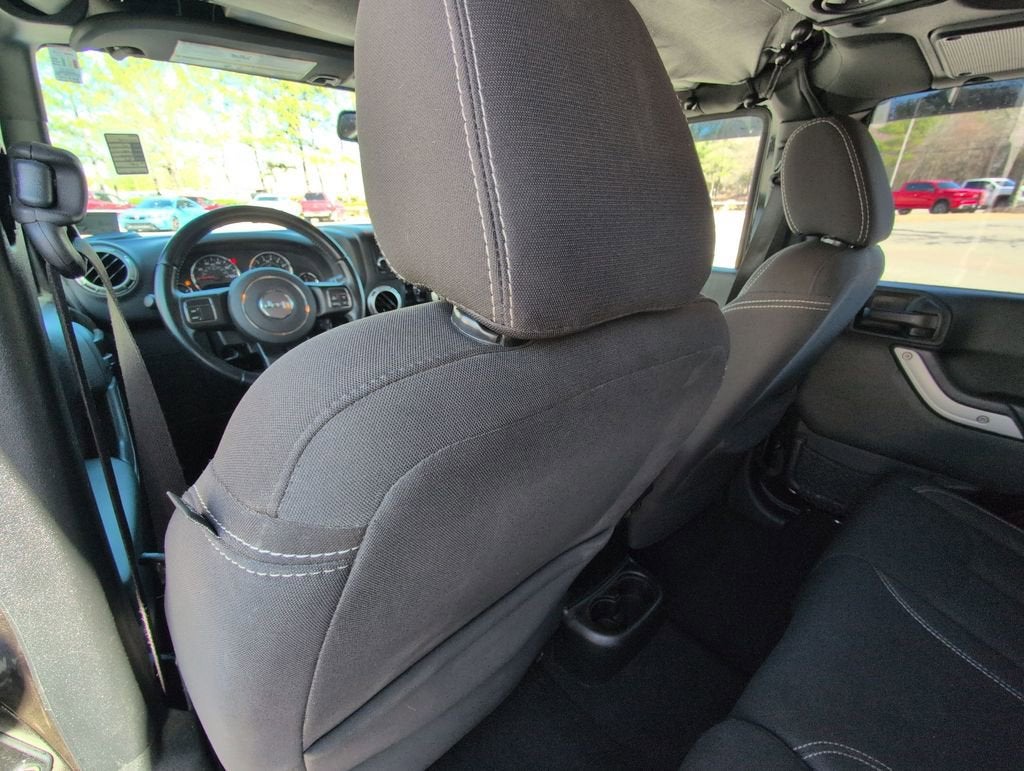 2017 Jeep Wrangler Unlimited Sahara